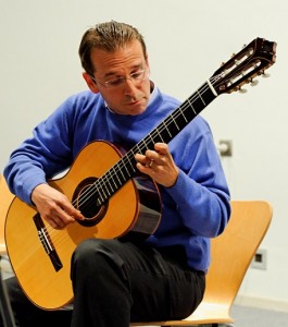 Juan Luis Nicolau Juan Luis Nicolau