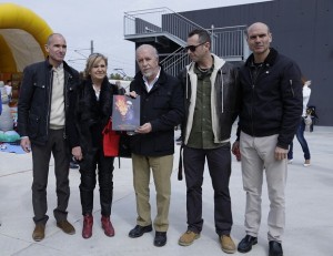 Miguel Valor y</div>
					<div class=