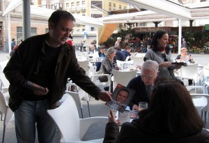 Natxo Bellido Alicante reparto de propaganda