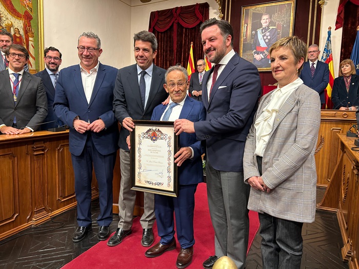 El homenaje de Elche a Juan Perán: más que un empresario, un referente solidario