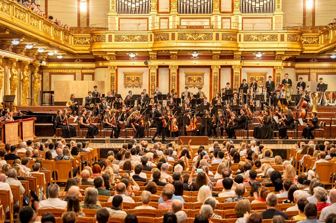 Concierto solidario en el ADDA por el 75 aniversario del Colegio Calasancio de Alicante