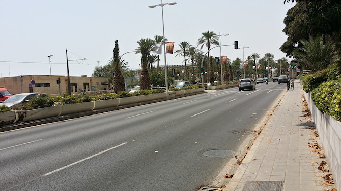 Avenida de Juan Bautista Lafora de Alicante.