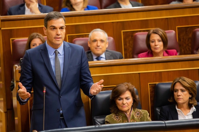 El presidente del Gobierno, Pedro Sánchez, en un debate en el Congreso de los Diputados.