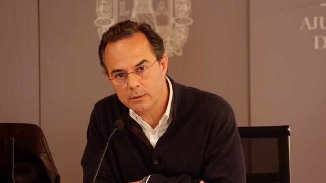 El concejal de Hacienda del Ayuntamiento de Alicante, Carlos Castillo.