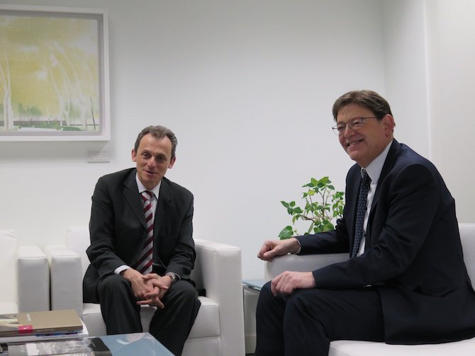 Pedro Duque, junto a Ximo Puig.