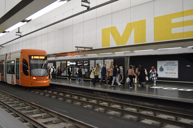 El TRAM de Alicante arrancará a las 5:00 de la mañana por la romería