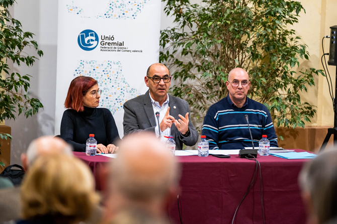 Mauro Lorenzo, durante la Asamblea General de Uni&oacute; Gremial