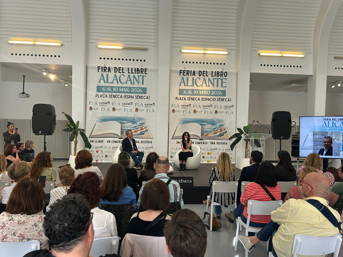 La Feria del Libro arranca con Lorenzo Silva y más de 200 actividades en Alicante