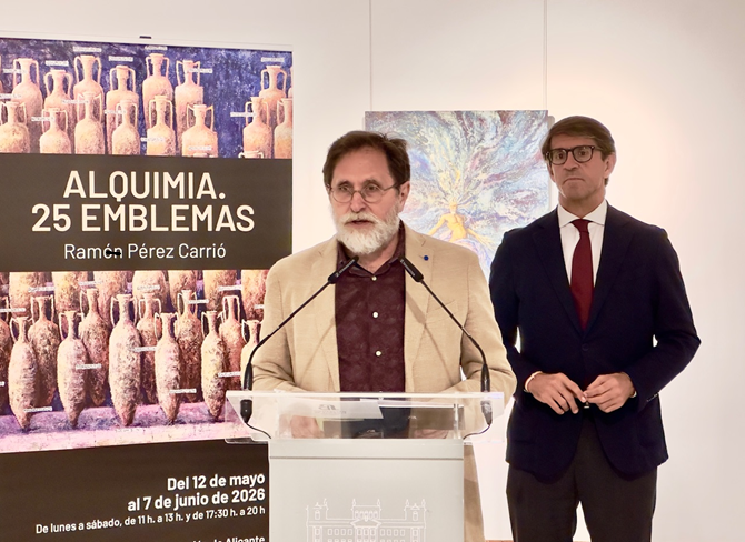 Ramón Pérez Carrió inaugura su nueva exposición ‘Alquimia’