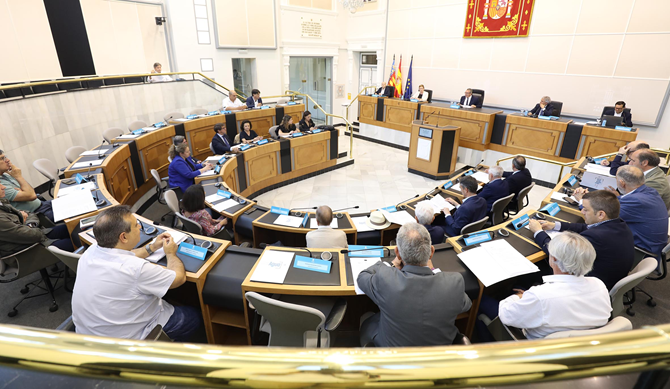 La Comisión del Agua respalda el Júcar-Vinalopó y reclama consenso político en Alicante