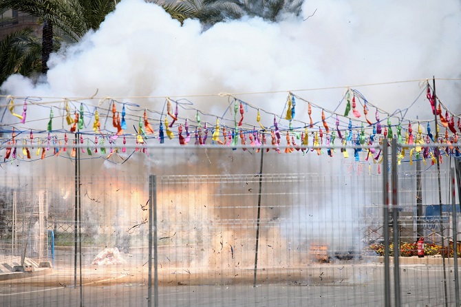 Calendario de mascletàs de Hogueras: quién dispara cada día en Luceros