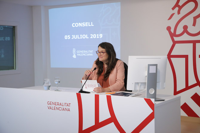 La vicepresidenta Mónica Oltra, tras el pleno del Consell.