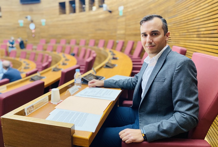 El diputado del Grupo Parlamentario VOX Comunidad Valenciana, Miguel Pascual - ALICANTE PRESS