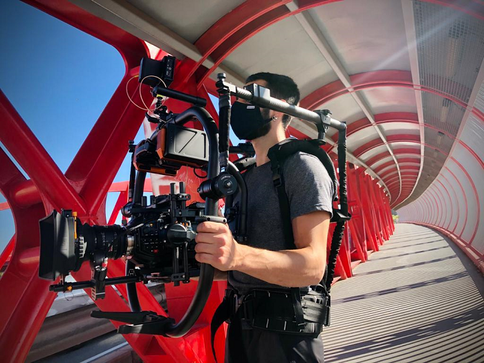 Grabación anuncio "King ElPozo" en el puente rojo de la Gran Via - ALICANTE PRESS