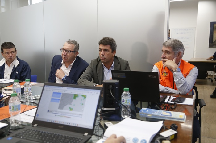 Visita al Puesto de Mando Avanzado en Orihuela