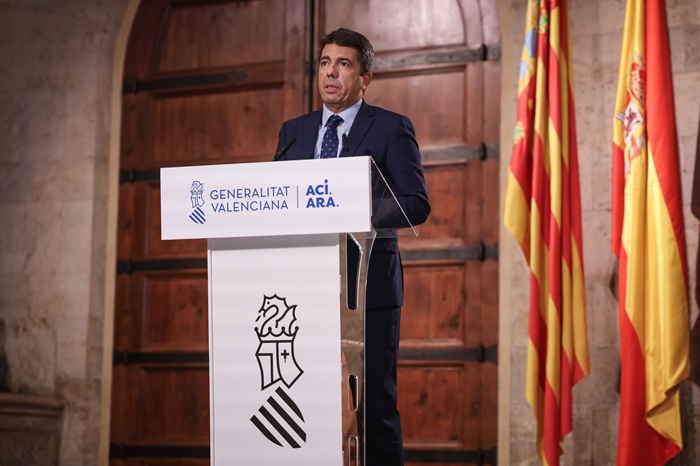 Mazón llama a la unidad, la prudencia y la recuperación en su declaración institucional del 9 d’Octubre