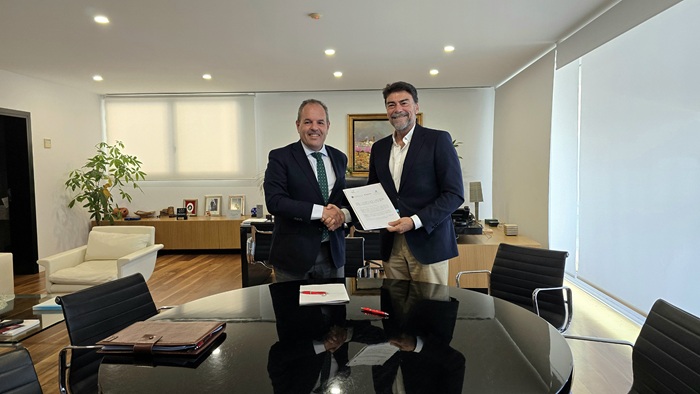 La Cámara de Comercio y el Ayuntamiento firman el convenio para gestionar el Bono Comercio 2026