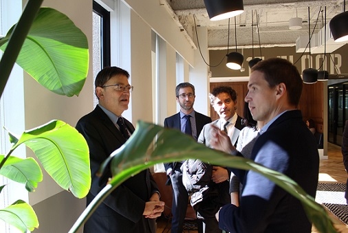 Ximo Puig, con Iñaki Berenguer